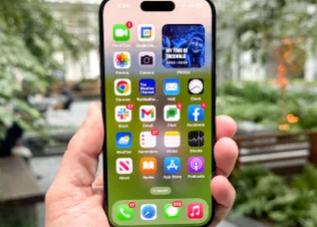iPhone 16显示屏可能会得到重大升级